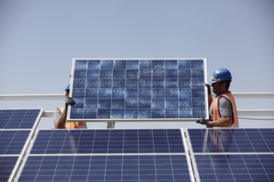 O&M نیروگاه خورشیدی یعنی چه و چرا مهم است؟ 2 solar 1000x666